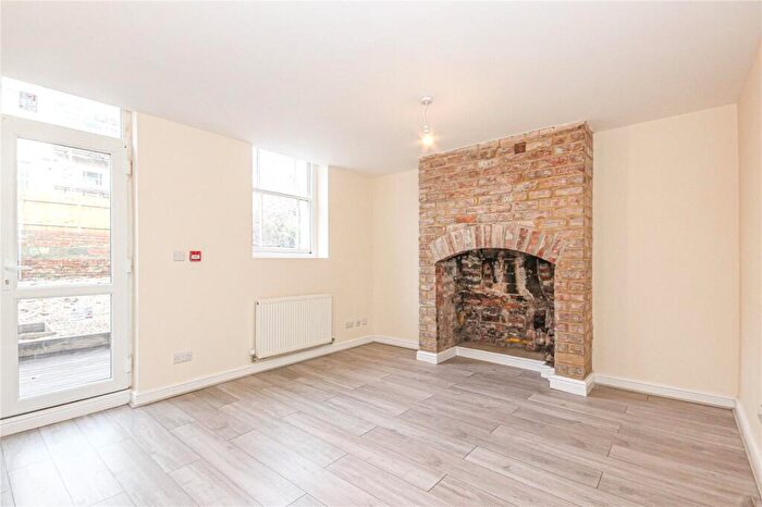 1 Bedroom Apartment To Rent In Albany Road, Montpelier, Bristol, BS6