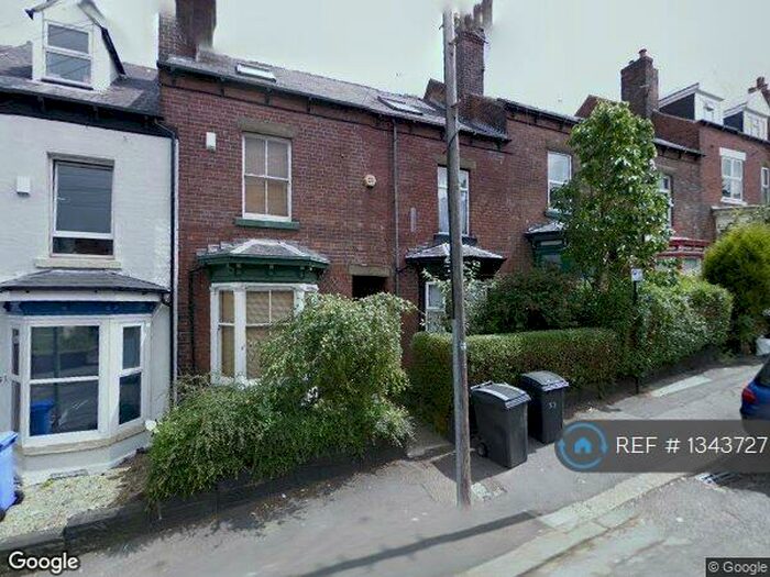 5 Bedroom Terraced House To Rent In Cowlishaw Road, Sheffield, S11
