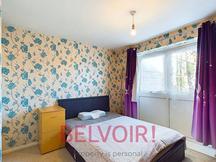 3 Bedroom Town House For Sale In Ladywell Road, Tunstall, Stoke-on-Trent, ST6