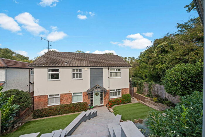 4 Bedroom Detached House For Sale In Drive Spur, Kingswood, Tadworth, KT20