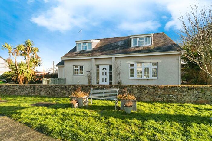 5 Bedroom Detached House For Sale In Tudweiliog, Pwllheli, LL53