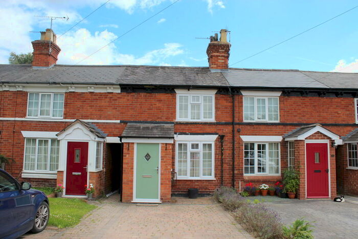 2 Bedroom Terraced House To Rent In Copt Heath Croft, Knowle, B93