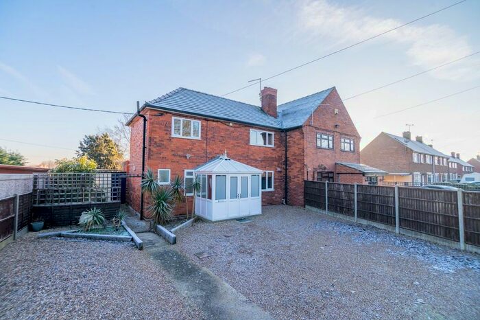 2 Bedroom Semi-Detached House For Sale In Sutton Road, Beckingham, LN5