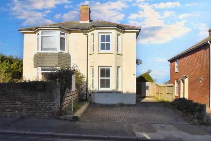 2 Bedroom Semi-Detached House To Rent In Newport Road, Sandown, PO36