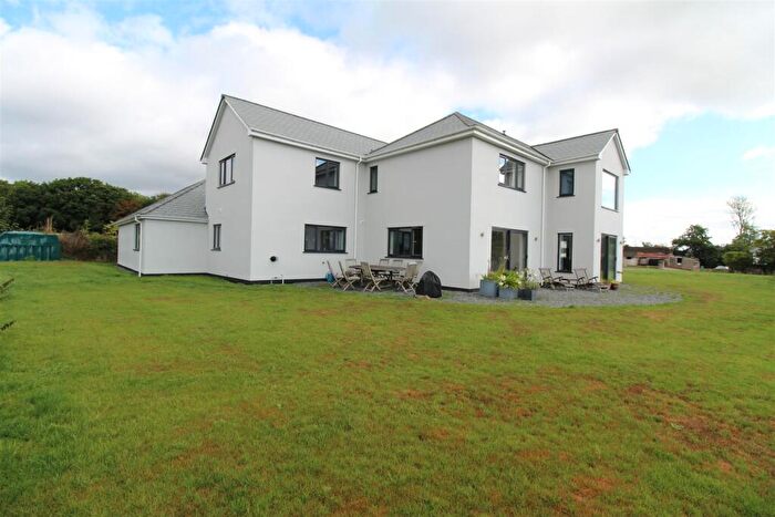 5 Bedroom Detached House To Rent In West Johnstone, Bish Mill, South Molton, EX36