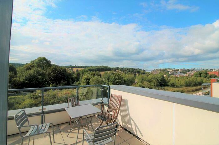 3 Bedroom Penthouse To Rent In Paxton Drive, Ashton, BS3
