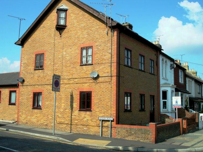 Flat To Rent In Canterbury Street, Gillingham, ME7