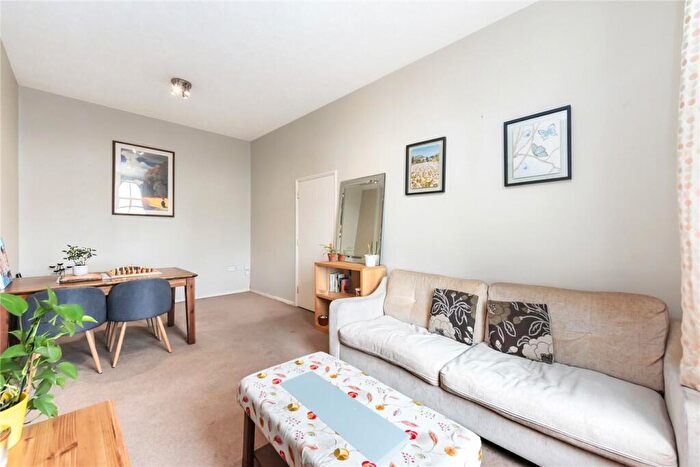 2 Bedroom Apartment For Sale In London Road, London, SE23
