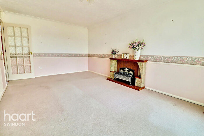2 Bedroom Bungalow For Sale In Beverley, Swindon, SN5