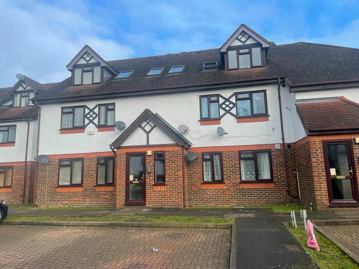 2 Bedroom Terraced House To Rent In Hazelwood Close, Harrow, Greater London, HA2