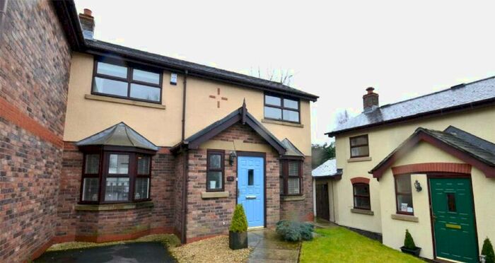 3 Bedroom Semi-Detached House To Rent In Belcroft Close, Northenden, Manchester, M22