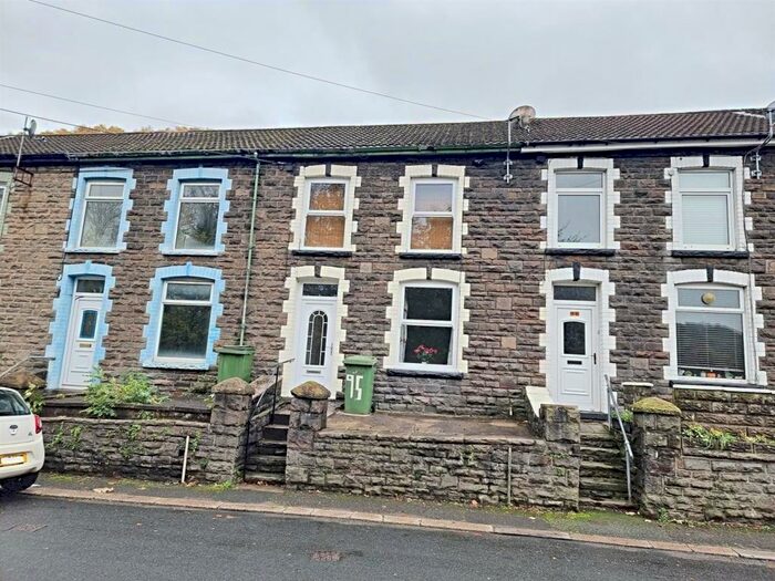 3 Bedroom Terraced House To Rent In Pontshonnorton Road, Pontypridd, CF37