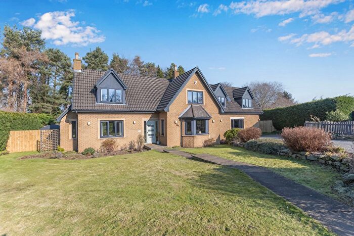 6 Bedroom Villa For Sale In Dryden Grove, Roslin, EH25