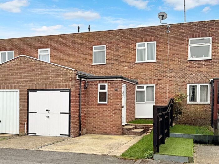 2 Bedroom Terraced House For Sale In Hiskins, Wantage, OX12