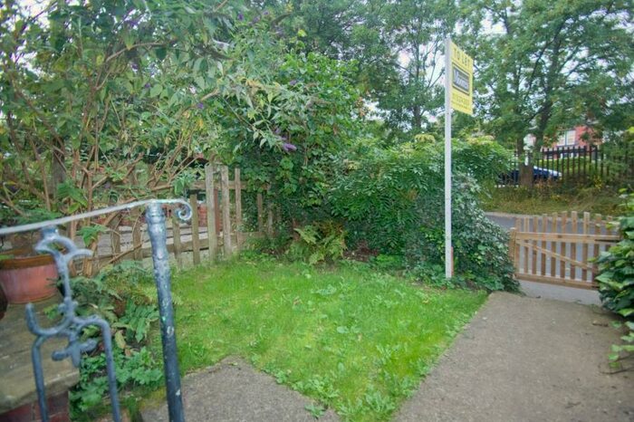 2 Bedroom Terraced House To Rent In Stanmore Avenue, Leeds, LS4