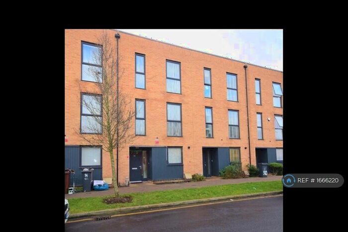 3 Bedroom Terraced House To Rent In Ager Avenue, Dagenham, RM8