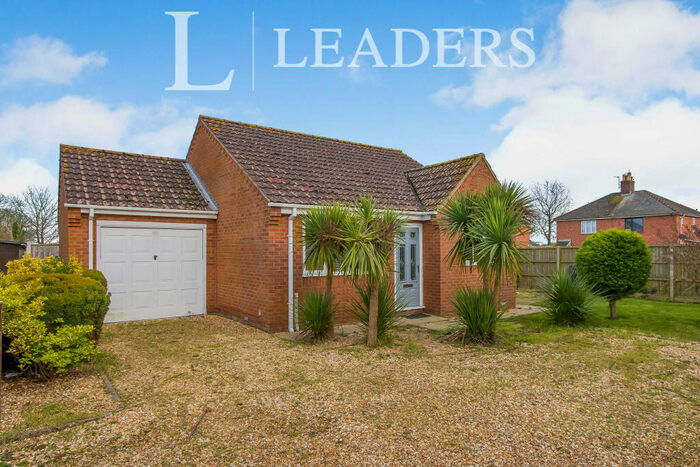 2 Bedroom Bungalow To Rent In St. Edmunds Close, Wainfleet, PE24