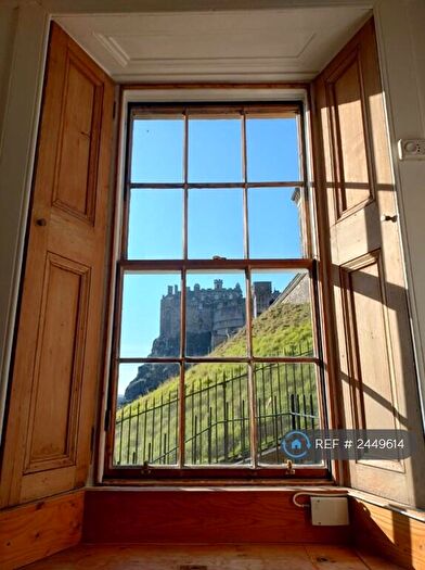 1 Bedroom Flat To Rent In Castle Wynd North, Edinburgh, EH1