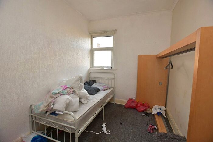 2 Bedroom Terraced House For Sale In Ellison Fold Terrace, Darwen, Lancashire, BB3
