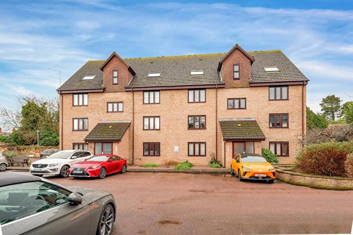 1 Bedroom Flat For Sale In Church View, Bourne, PE10