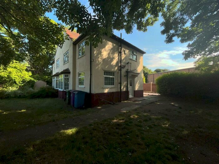 3 Bedroom Semi-Detached House To Rent In Abbots Lea, Liverpool., L25