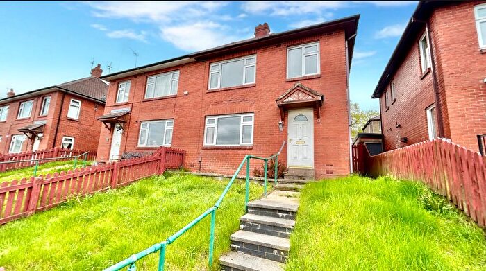 3 Bedroom Semi Detached House For Sale In Tor View, Rossendale, BB4