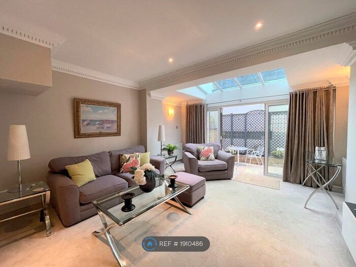 2 Bedroom Terraced House To Rent In Ann's Close, London, SW1X