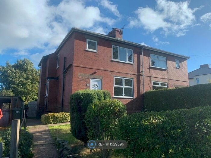 3 Bedroom Semi-Detached House To Rent In Hawshaw Lane, Hoyland, Barnsley, S74