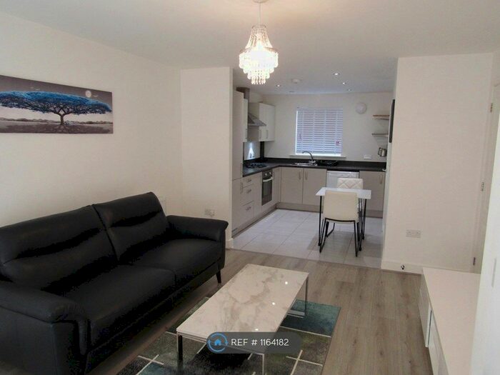 2 Bedroom Terraced House To Rent In James Leach V C Road, Manchester, M40