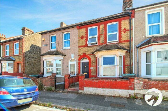 2 Bedroom House To Rent In Havelock Road, Gravesend, Kent, DA11