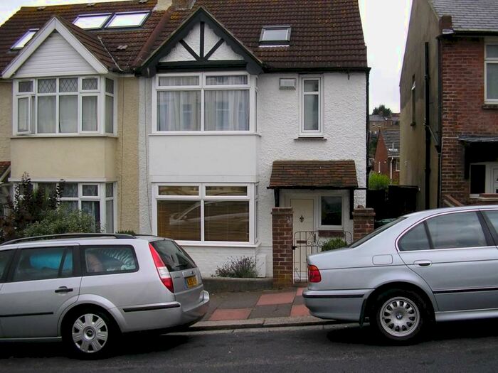 5 Bedroom House To Rent In Hollingdean Terrace, Brighton, BN1