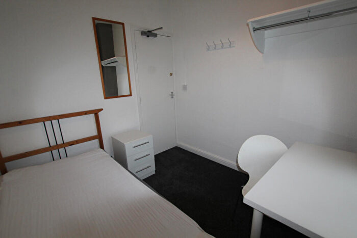 1 Bedroom Terraced House To Rent In Northampton, NN2