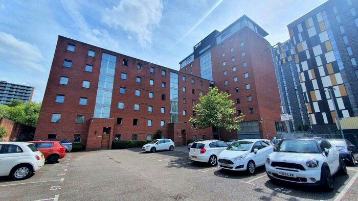 2 Bedroom Apartment To Rent In The Mill, South Hall Street, M5