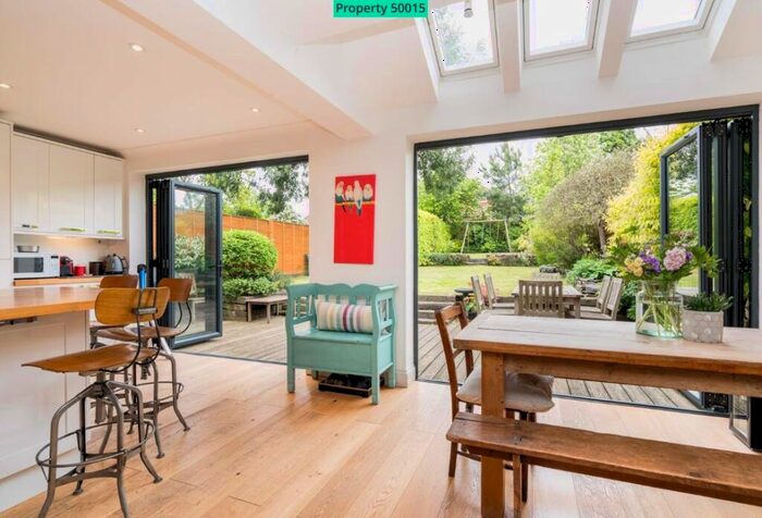 4 Bedroom Semi-Detached House To Rent In Greenway, Berkhamsted, HP4