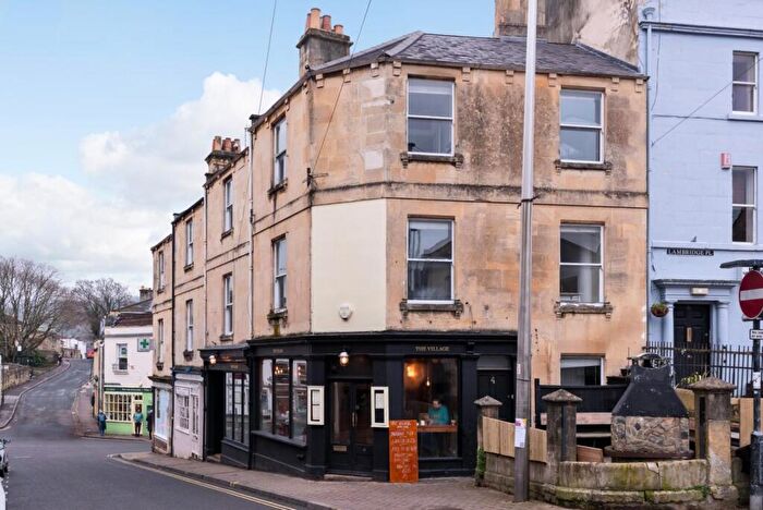 2 Bedroom Maisonette To Rent In St. Saviours Road, Bath, BA1