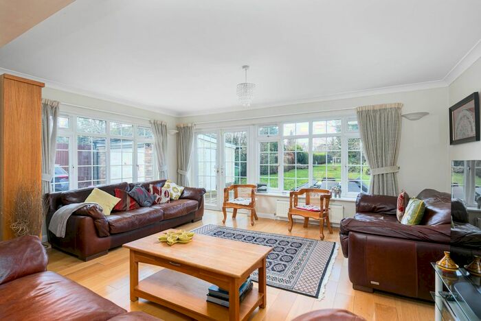 5 Bedroom Detached House For Sale In Marsh Green Road, Marsh Green, TN8