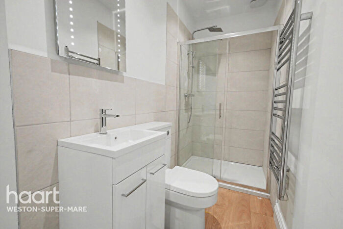 2 Bedroom Flat To Rent In Ellenborough Park North, Weston-Super-Mare, BS23