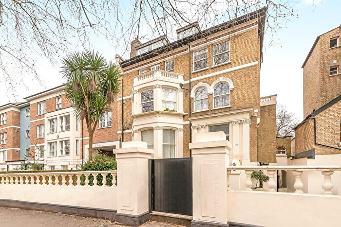 2 Bedroom Flat For Sale In Highbury New Park, London, N5