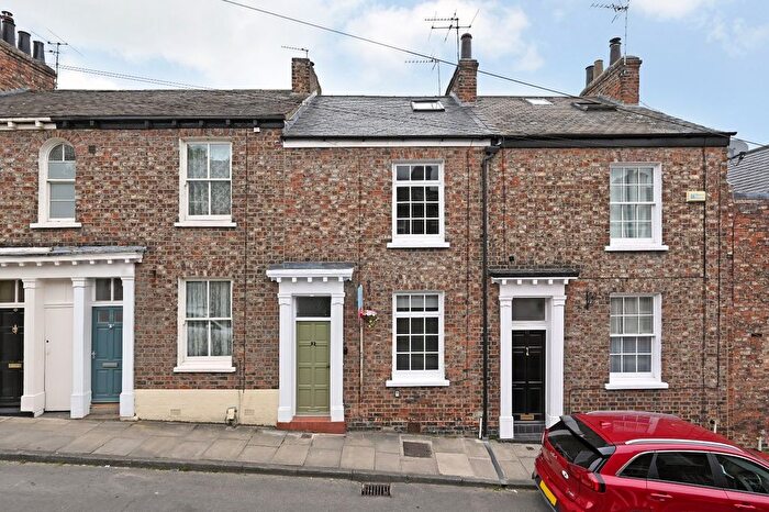 3 Bedroom Terraced House To Rent In Buckingham Street, Bishophill, York, YO1