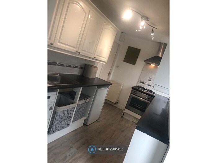 1 Bedroom Flat To Rent In Bridge House Mews, Chesterfield, S40
