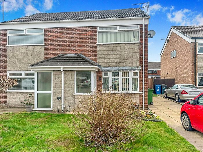 3 Bedroom Semi Detached House For Sale In Hodnet Drive, Wigan, WN4