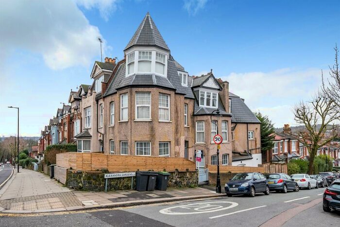 1 Bedroom Duplex To Rent In Muswell Hill, Muswell Hill, N10