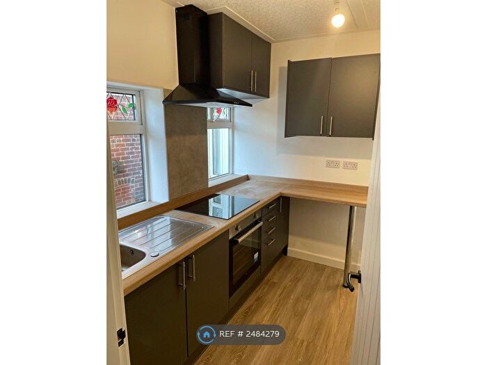 3 Bedroom Terraced House To Rent In Victoria Street, Maltby, Rotherham, S66