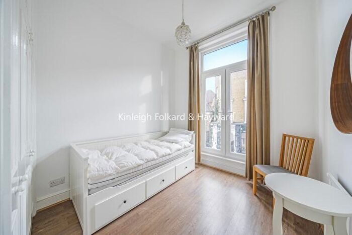 2 Bedroom Apartment To Rent In Englands Lane Belsize Park, NW3
