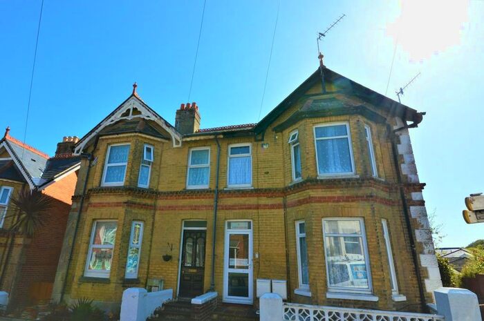 1 Bedroom Apartment To Rent In C Spring Gardens, PO37