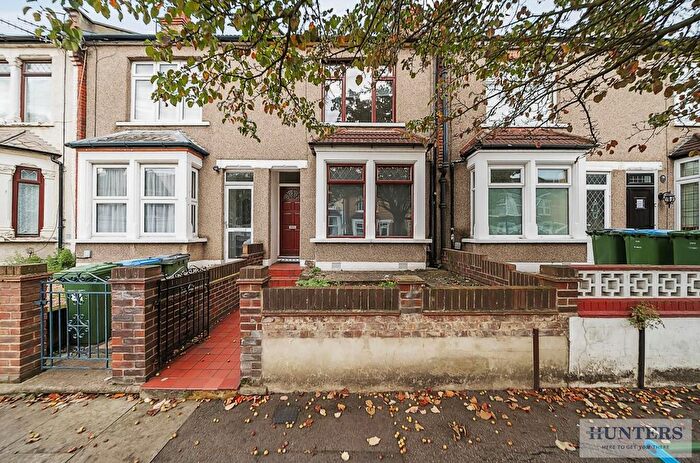 3 Bedroom Terraced House To Rent In Rochdale Road, Abbey Wood, SE2