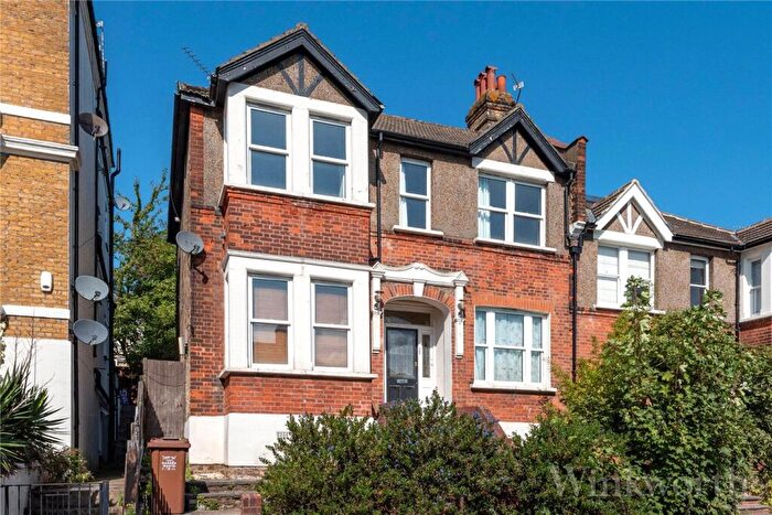2 Bedroom Apartment To Rent In Ewelme Road, Forest Hill, London, SE23