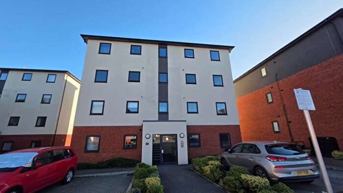 2 Bedroom Flat To Rent In Phoenix Court, Burnthouse Lane, EX2