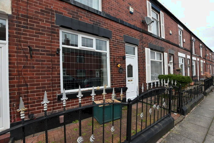 3 Bedroom Terraced House To Rent In East Street, Radcliffe, M26