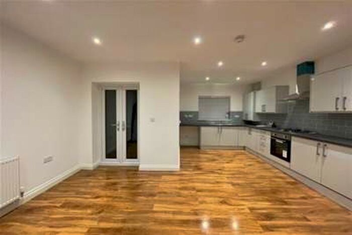 4 Bedroom House To Rent In Harlech Street, Walton, L4